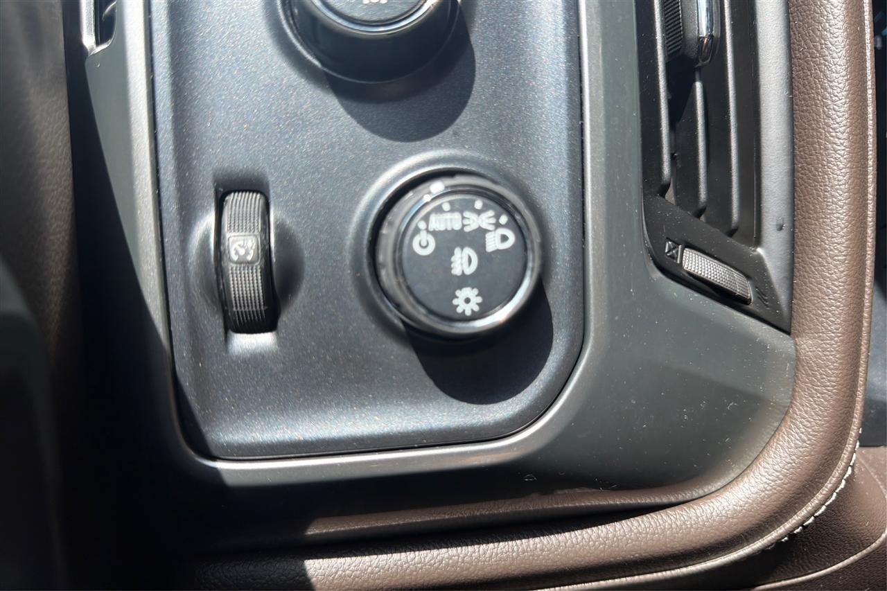 Chevrolet Silverado 1500 LTZ Crew Cab 4WD 2018