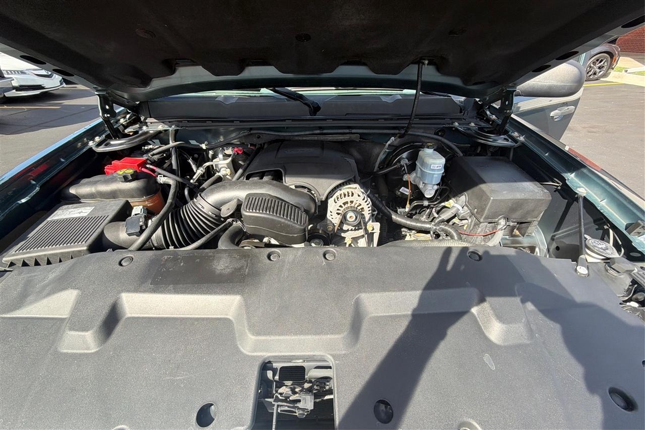 Chevrolet Silverado 1500 1LT Crew Cab 2WD 2012