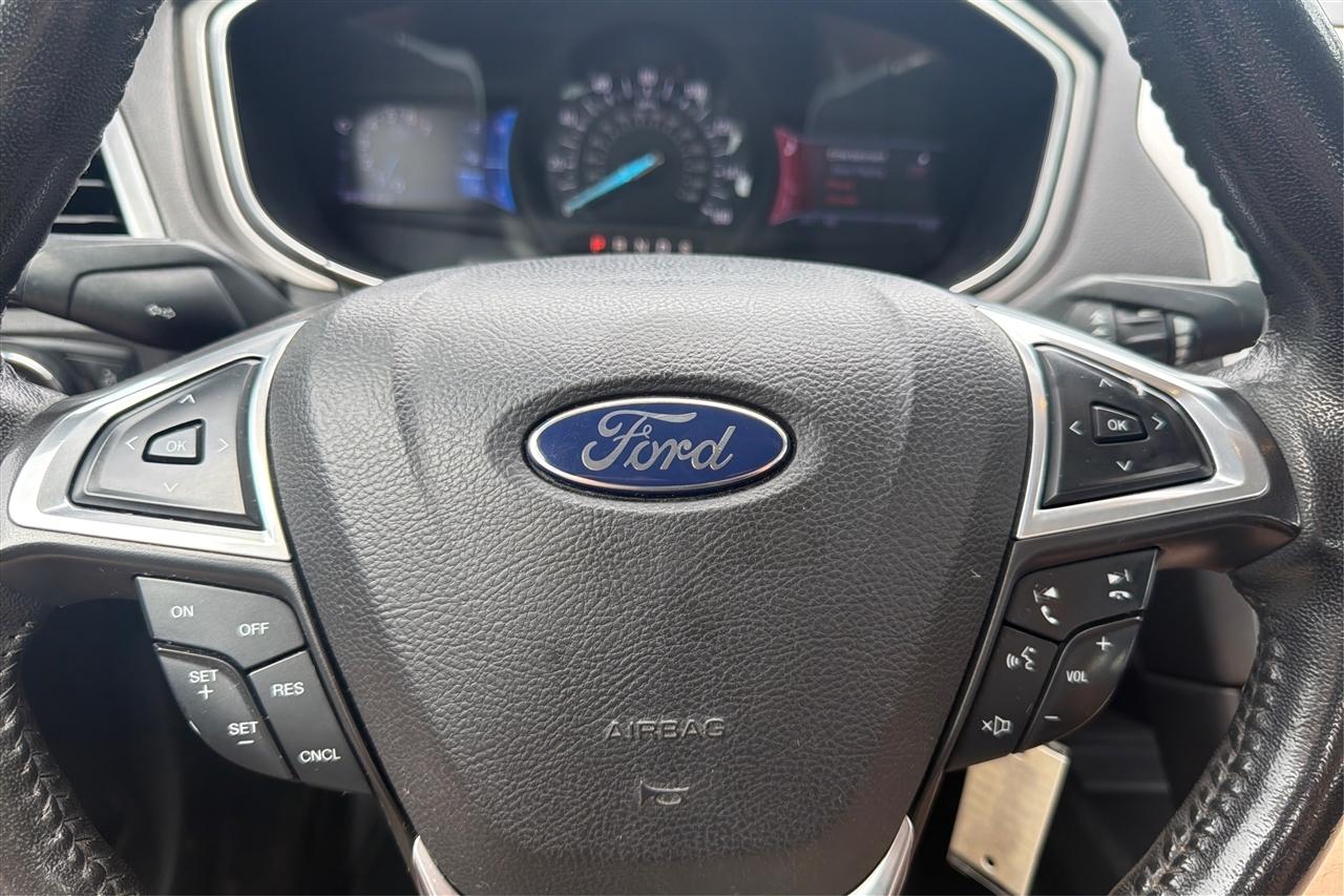 Ford Fusion SE 4D Sedan 2013