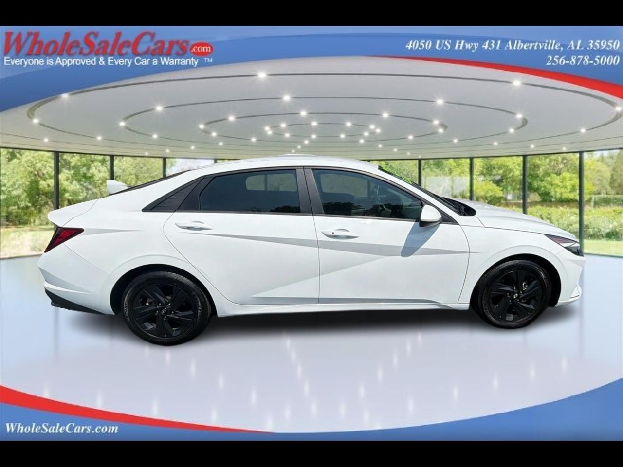 2023 Hyundai Elantra SEL 4D Sedan at