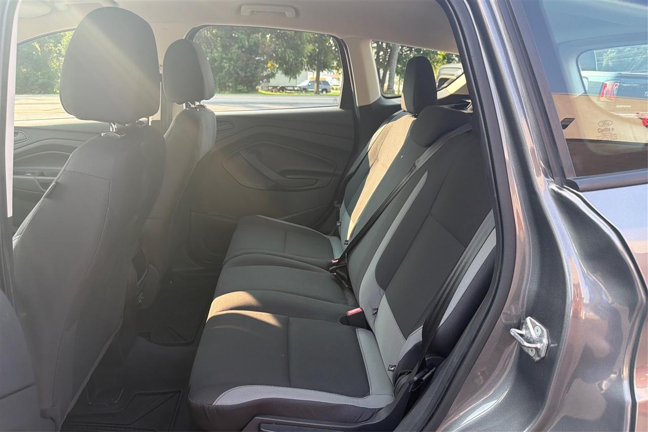 Ford Escape S 4D SUV FWD 2014
