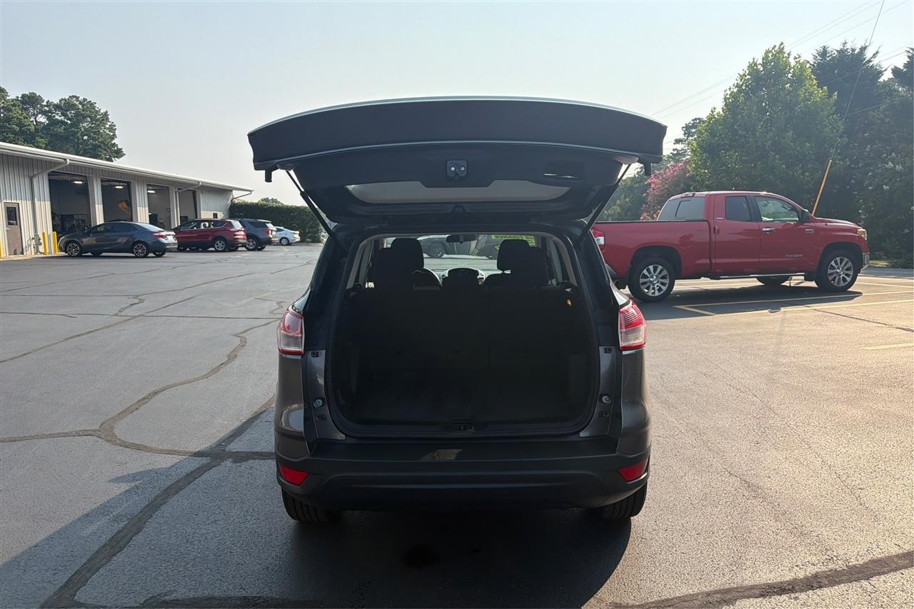 Ford Escape S 4D SUV FWD 2014