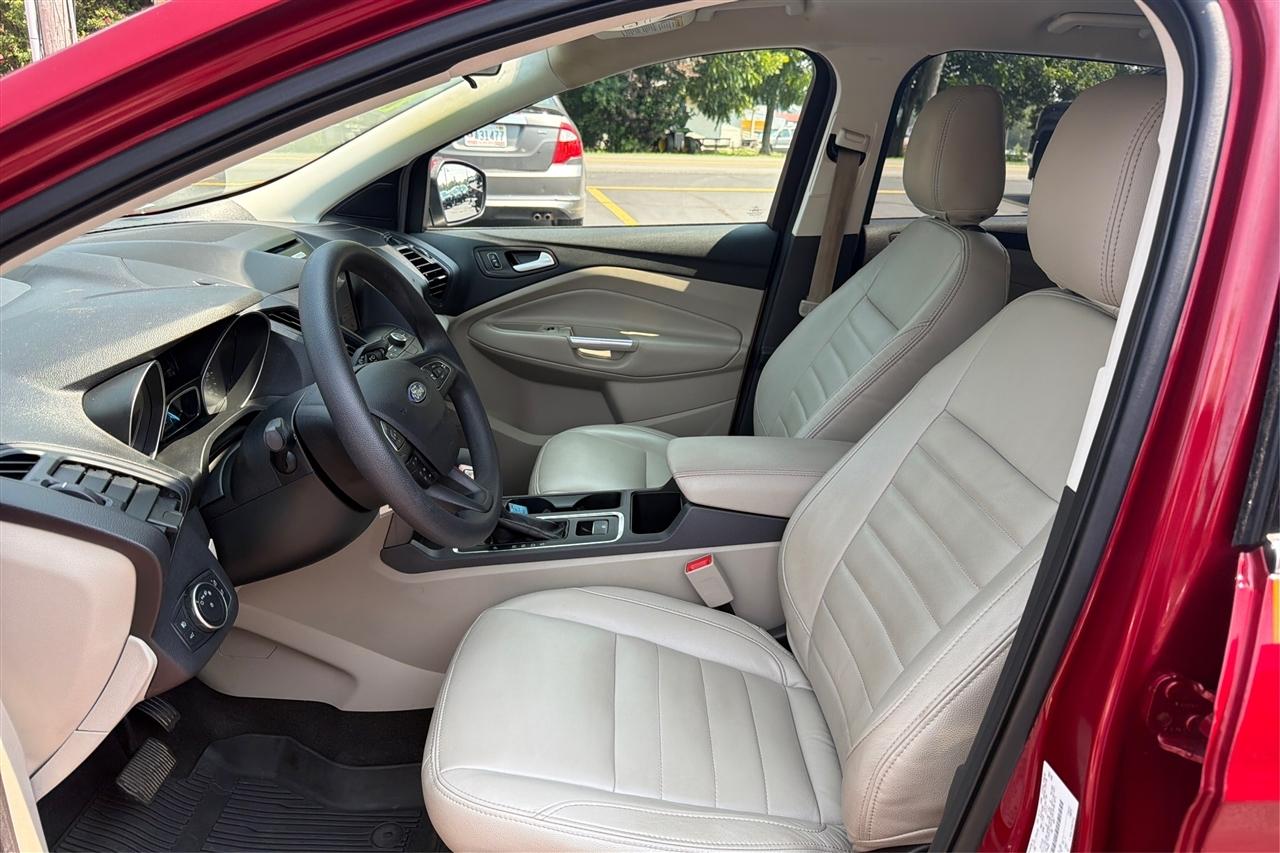Ford Escape SE 4D SUV 4WD 2018