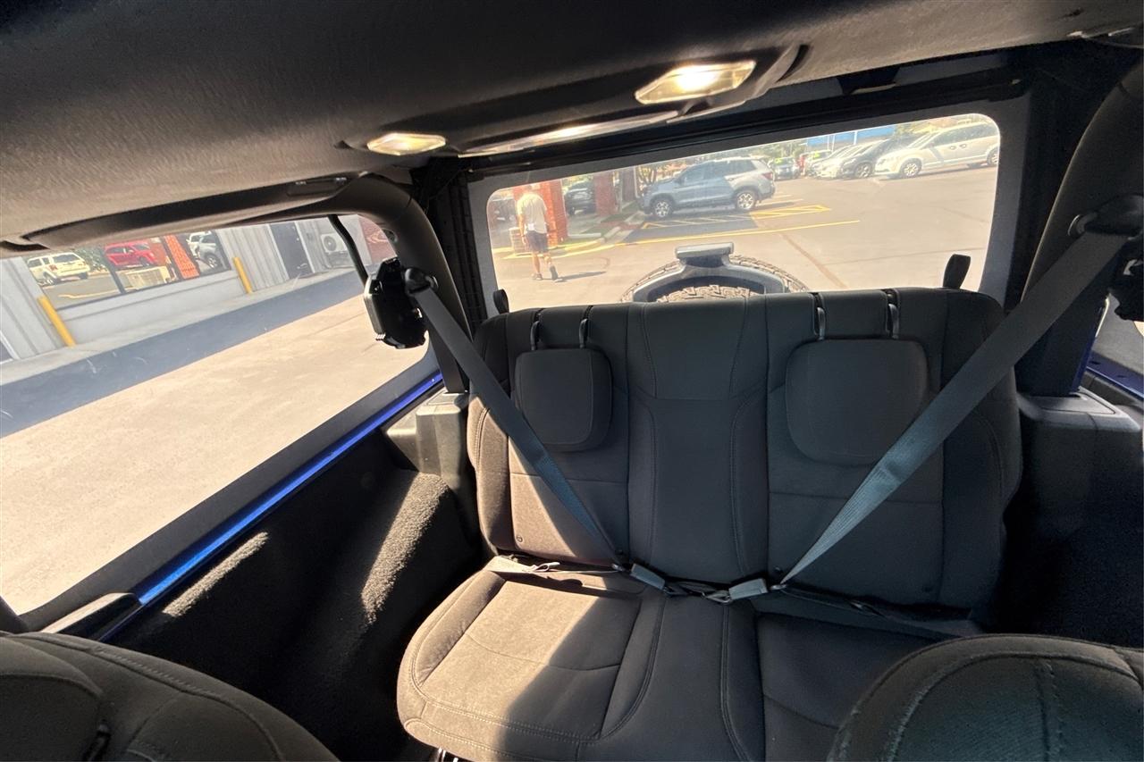 Jeep Wrangler Sport 2D SUV 4WD 2019