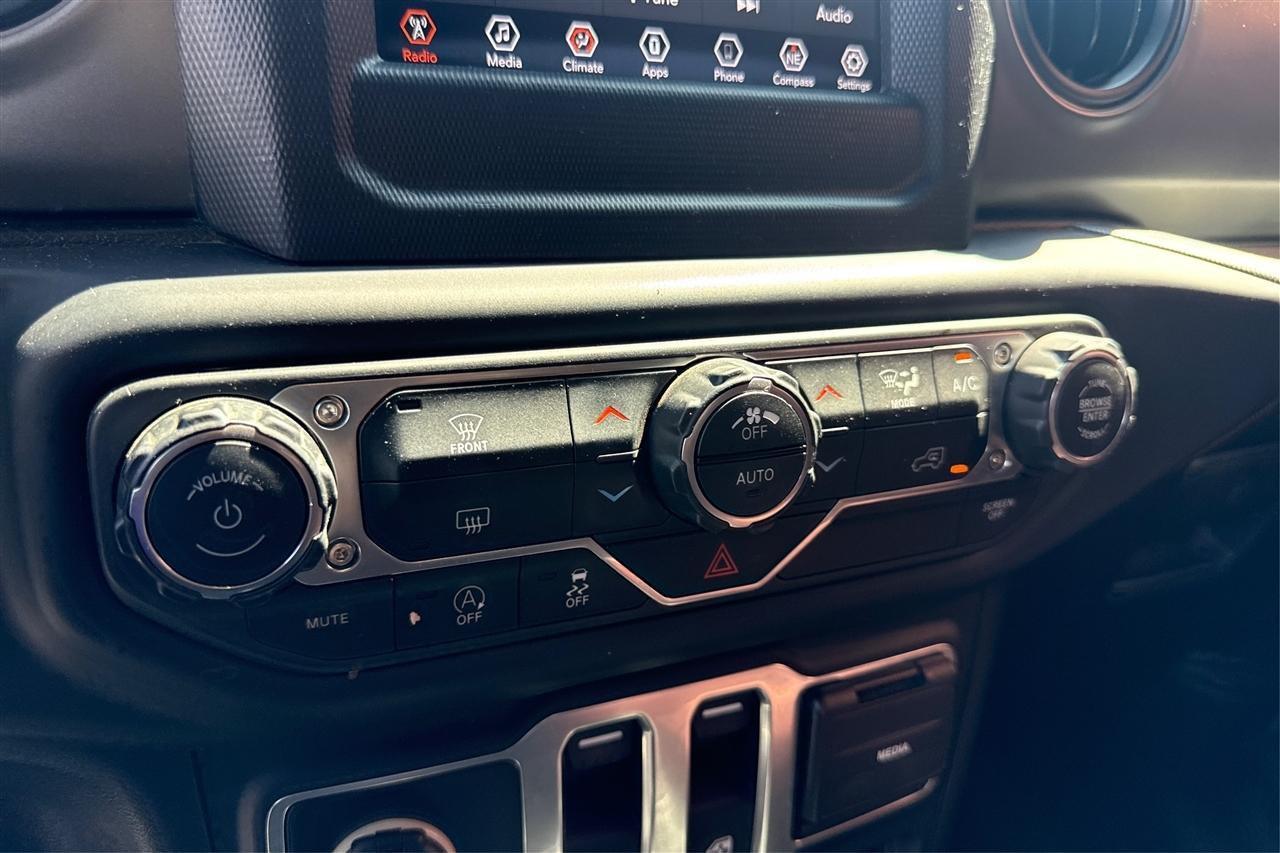 Jeep Wrangler Sport 2D SUV 4WD 2019
