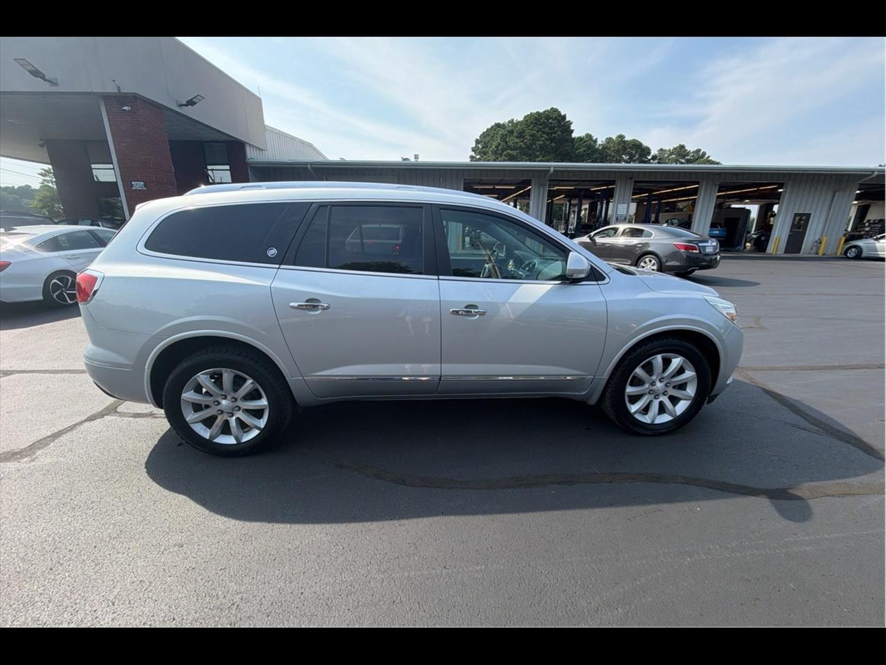 2017 Buick Enclave Premium 4D SUV FWD