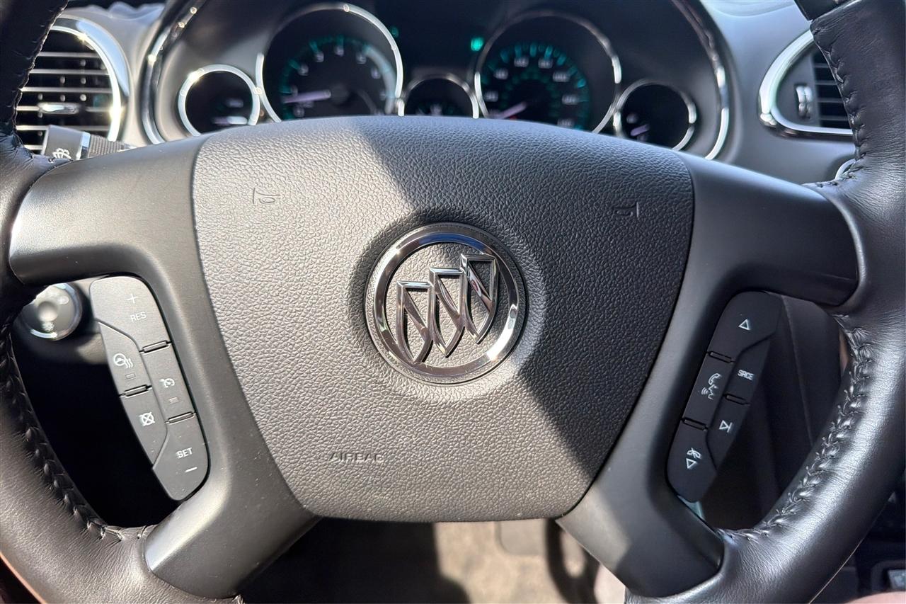 Buick Enclave Premium 4D SUV FWD 2017
