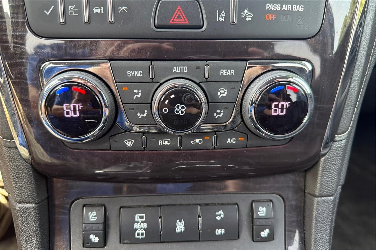 Buick Enclave Premium 4D SUV FWD 2017