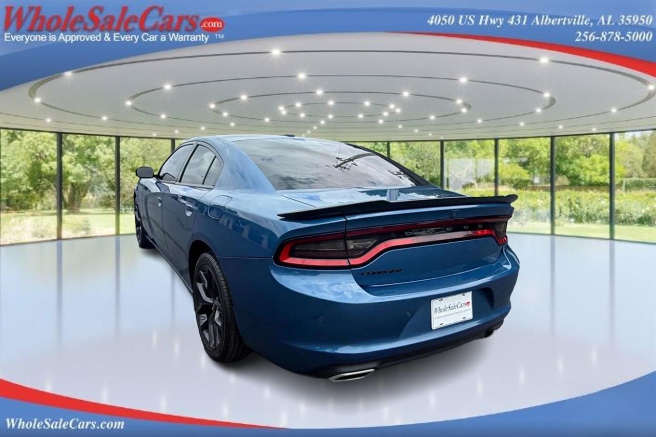 Dodge Charger SXT 4D Sedan 2022
