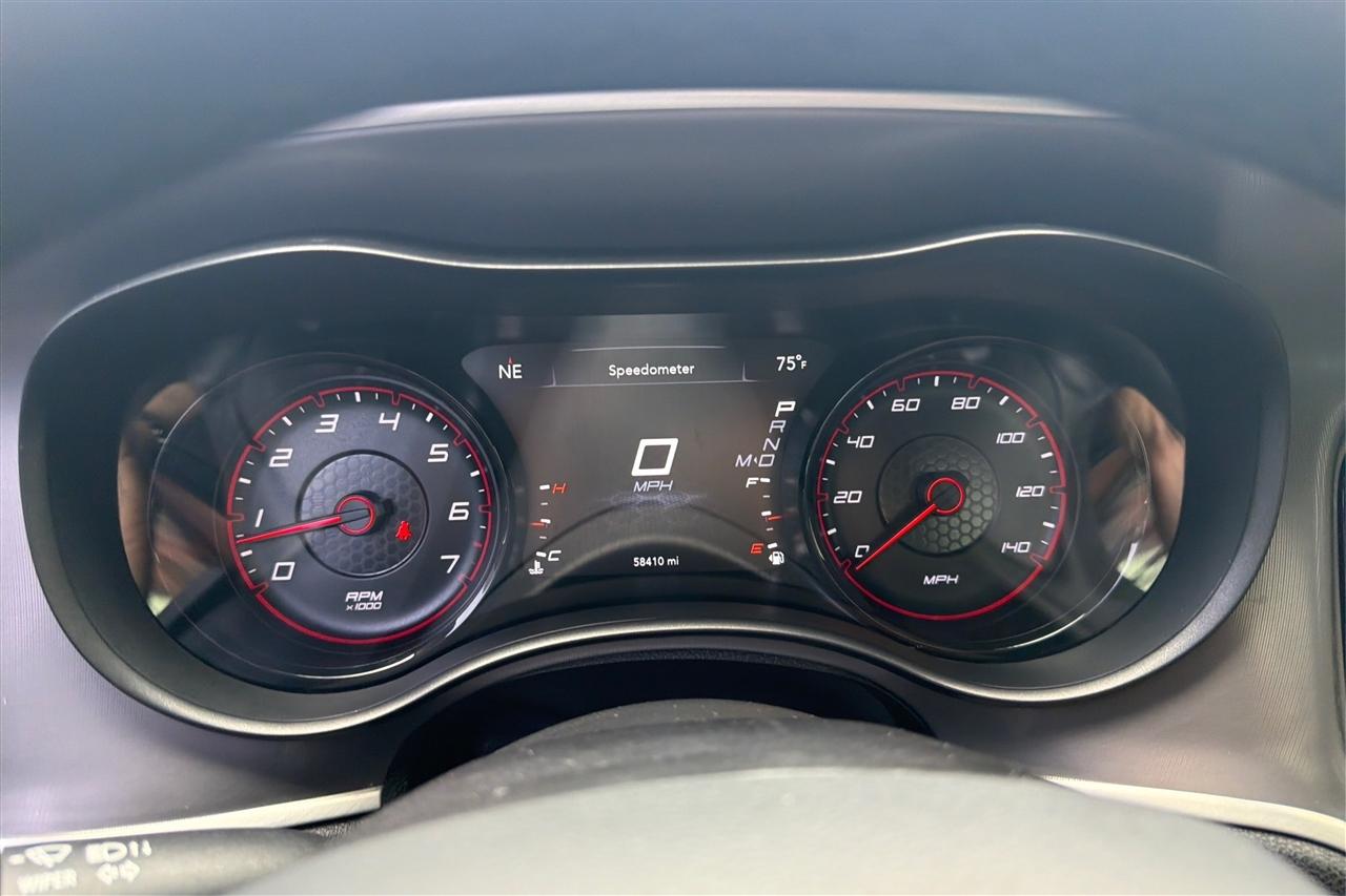 Dodge Charger SXT 4D Sedan 2022