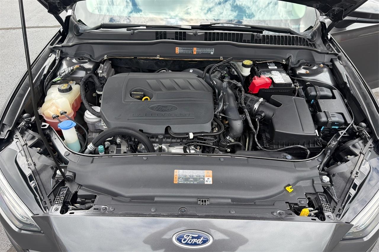 Ford Fusion SE 4D Sedan 2017