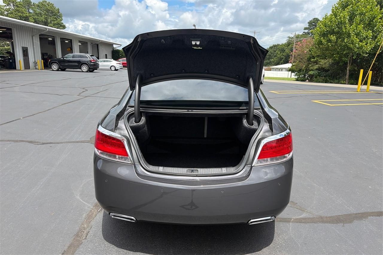 Buick LaCrosse 4D Sedan AWD 2013