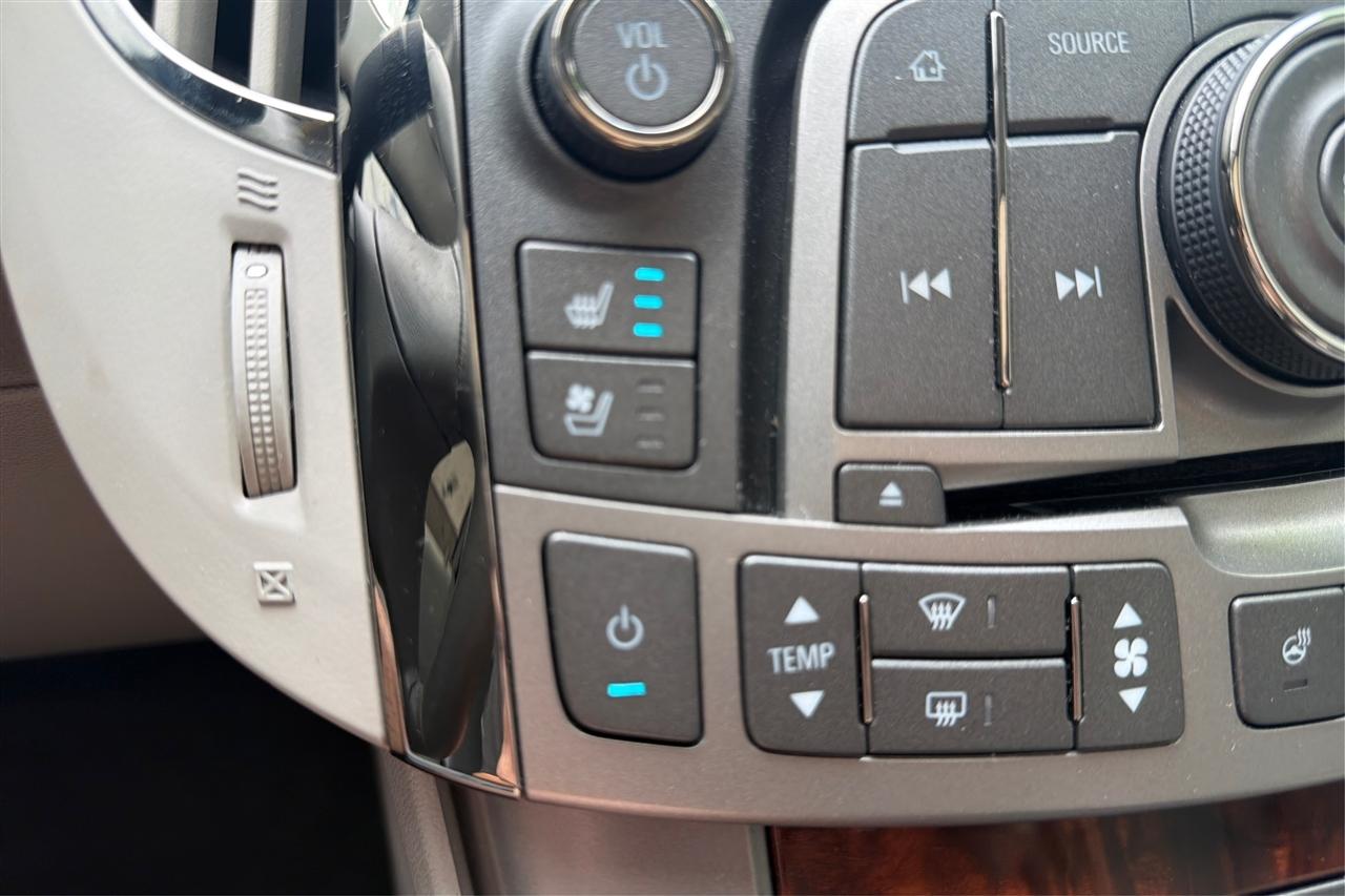 Buick LaCrosse 4D Sedan AWD 2013
