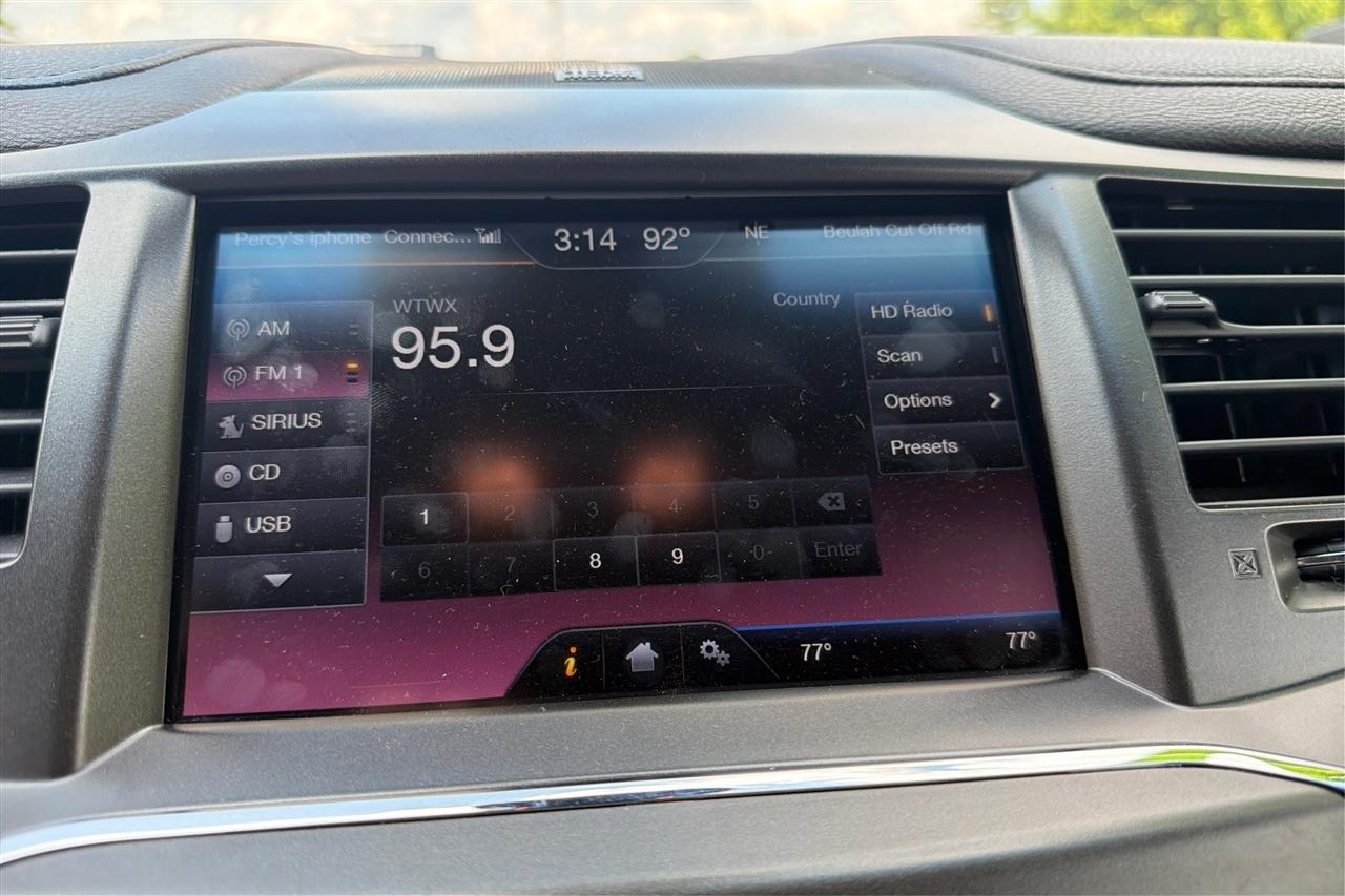 Lincoln MKS 4D Sedan 2013