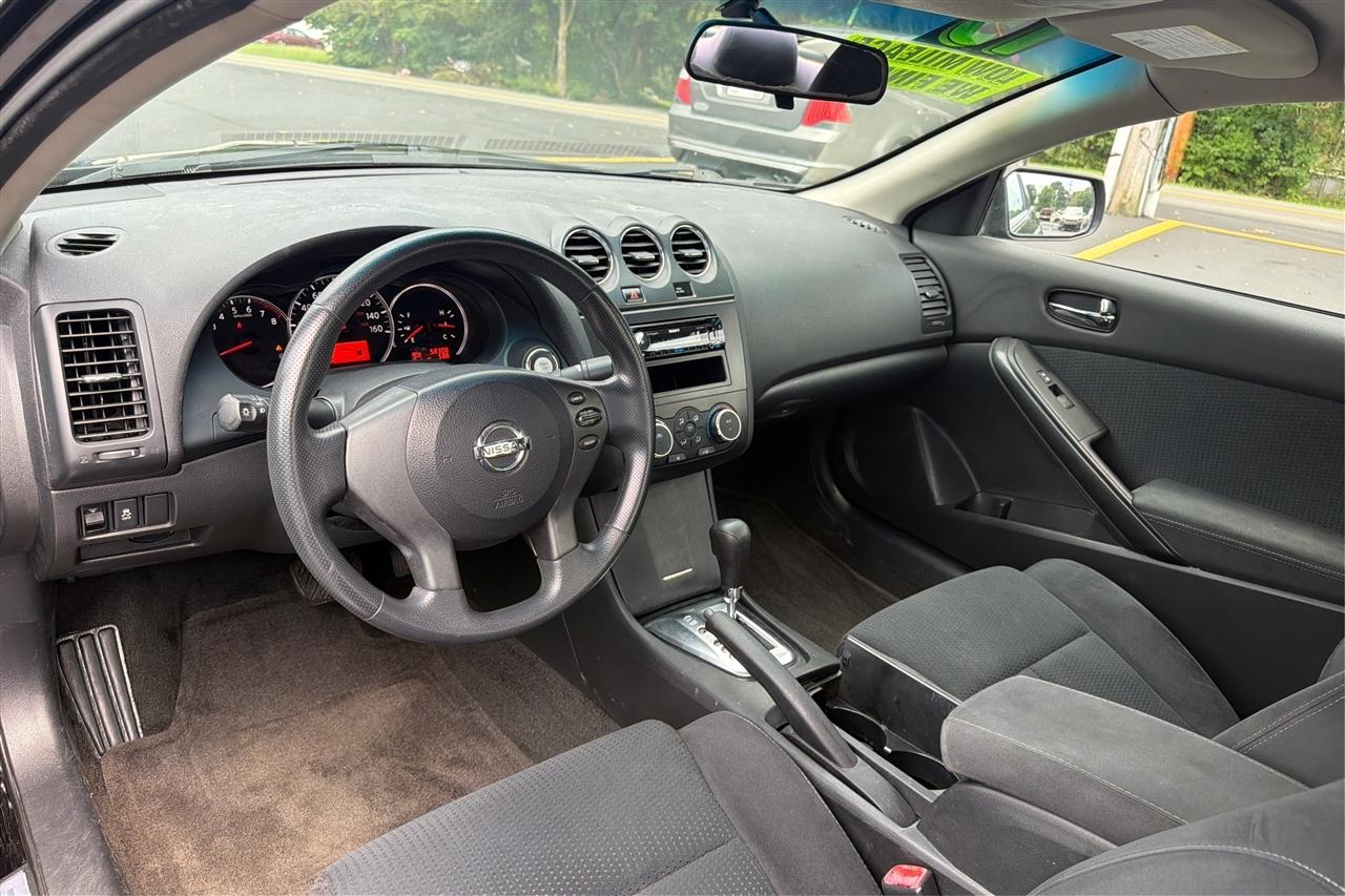 Nissan Altima S 2D Coupe 2.5L 2013
