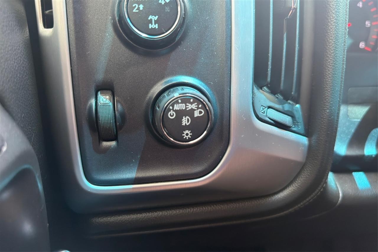 GMC Sierra 1500 SLT Crew Cab 4WD 2015