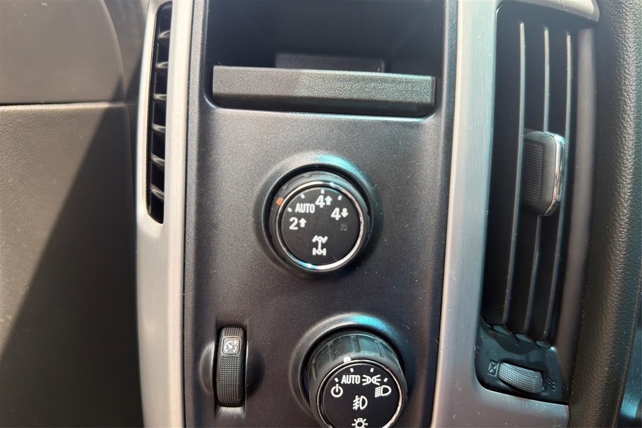 GMC Sierra 1500 SLT Crew Cab 4WD 2015