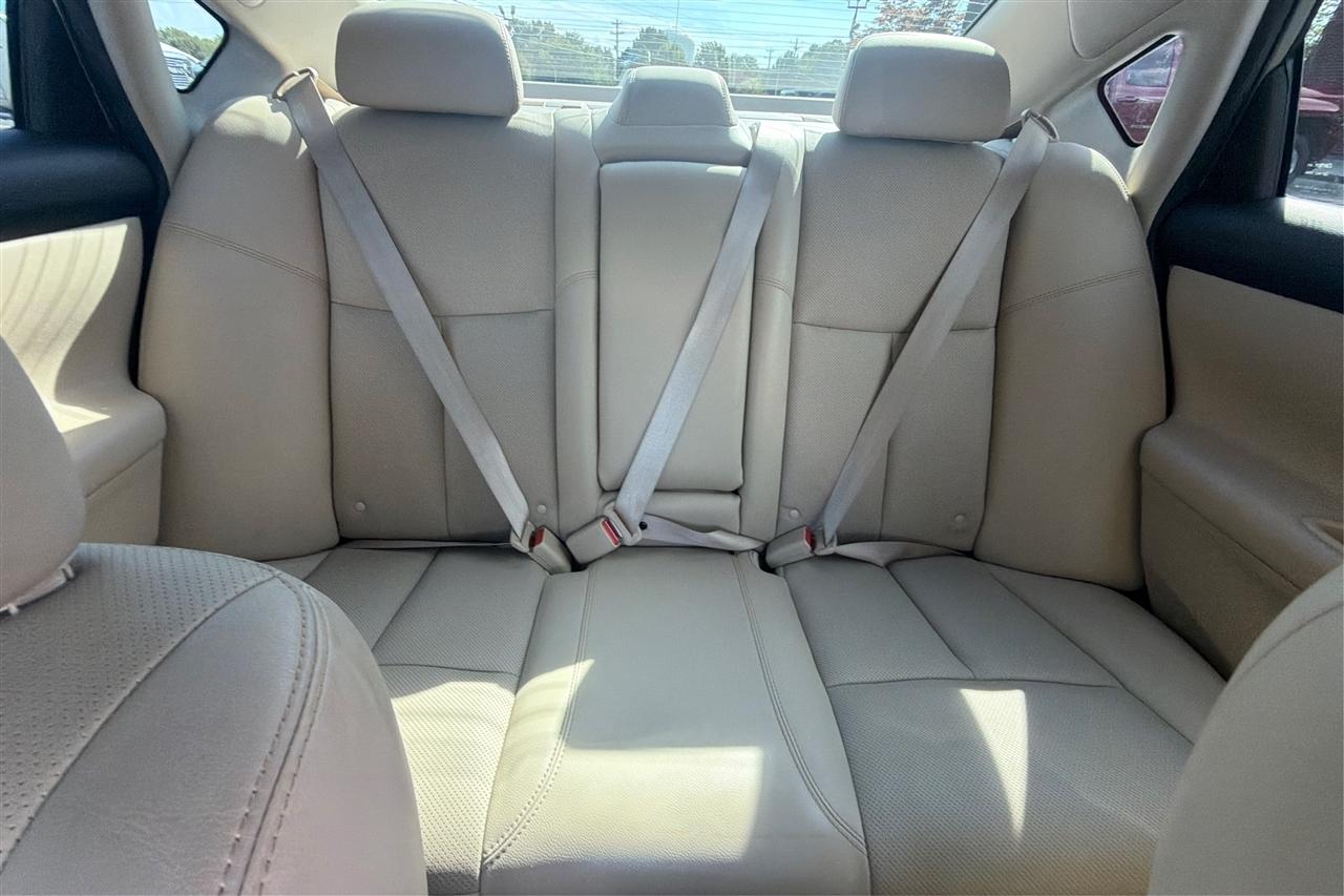 Nissan Altima SL 4D Sedan 2.5 2015