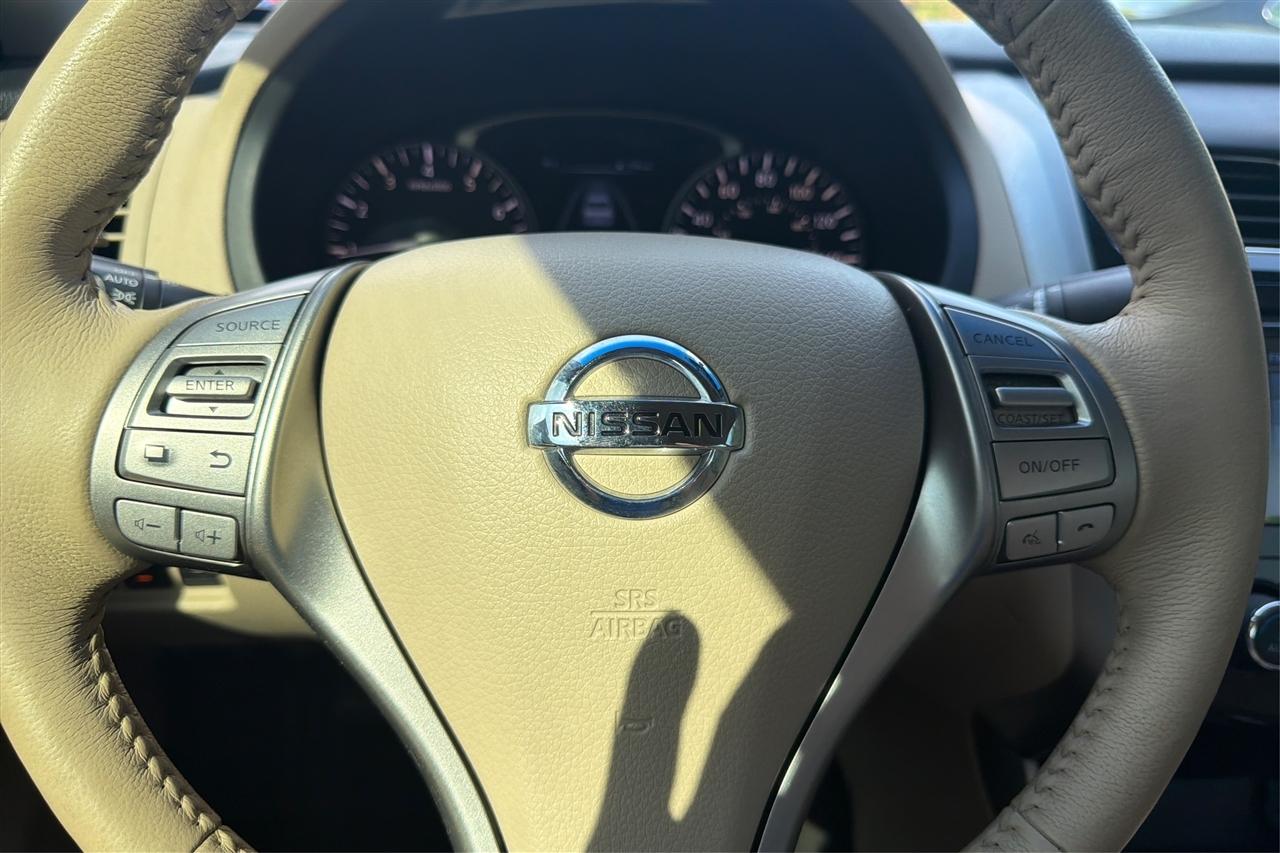 Nissan Altima SL 4D Sedan 2.5 2015