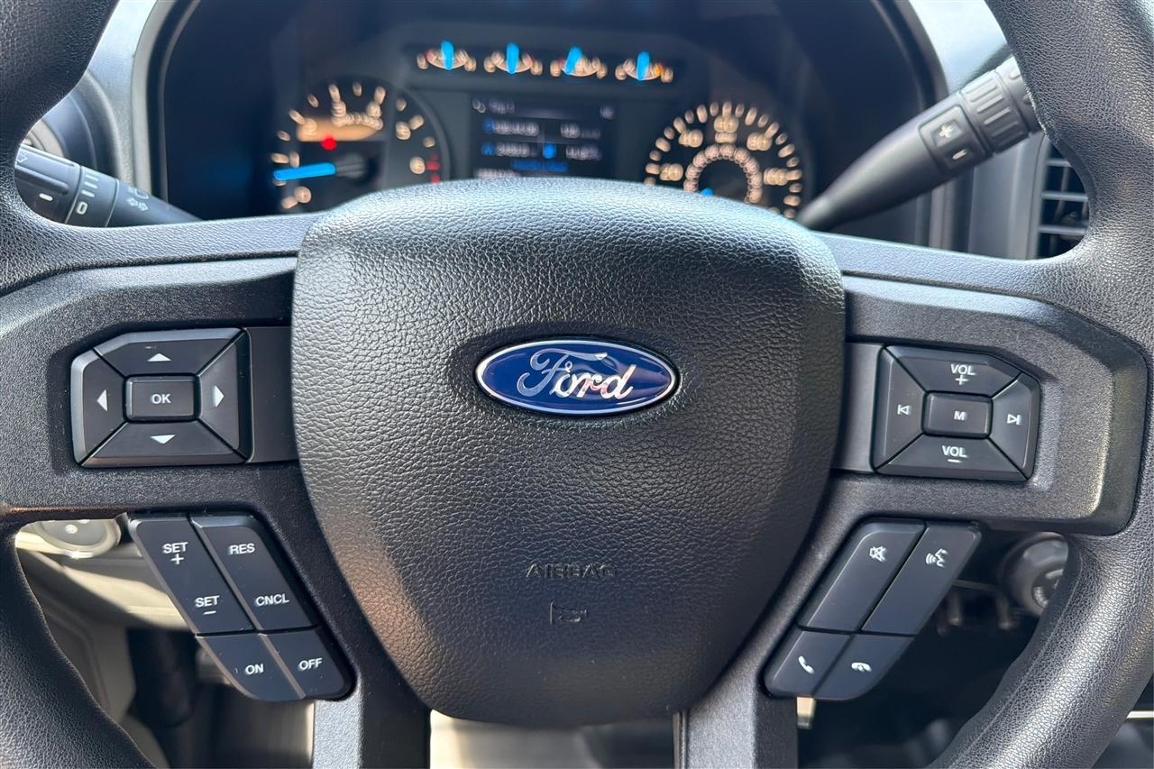 Ford F150 XL Supercrew 4WD 2016