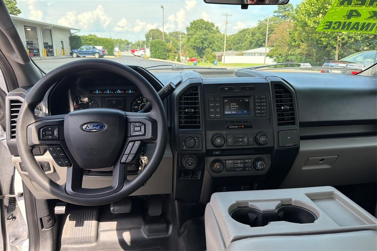 Ford F150 XL Supercrew 4WD 2016