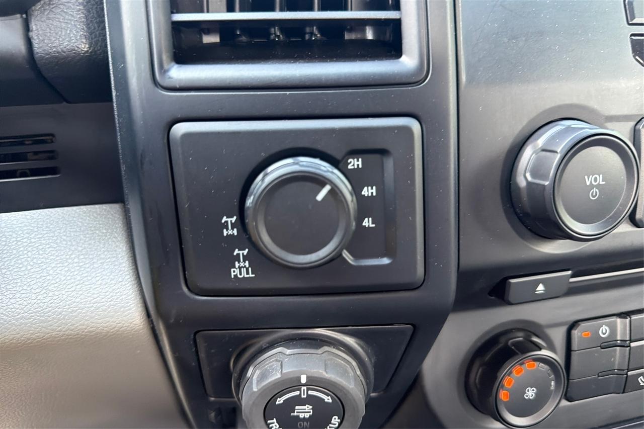 Ford F150 XL Supercrew 4WD 2016