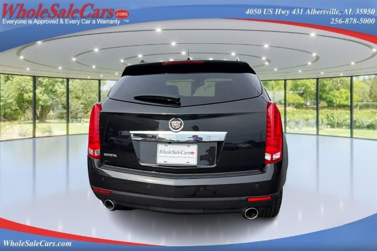 Cadillac SRX Luxury 4D SUV FWD 2011