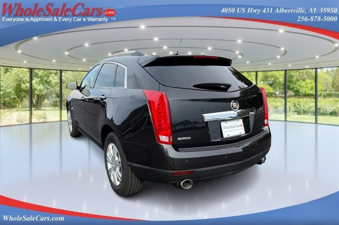 Cadillac SRX Luxury 4D SUV FWD 2011
