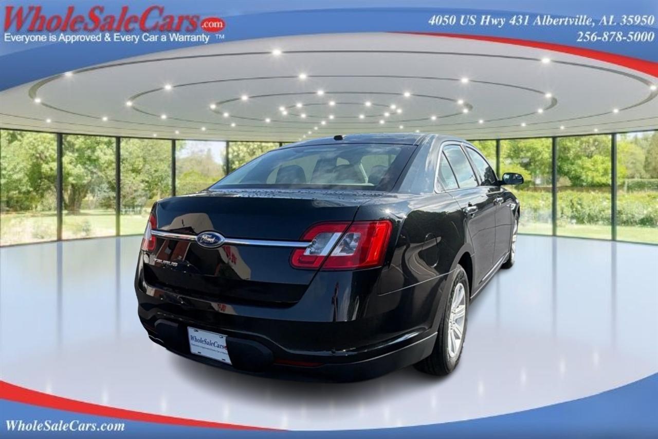Ford Taurus SE 4D Sedan 2012