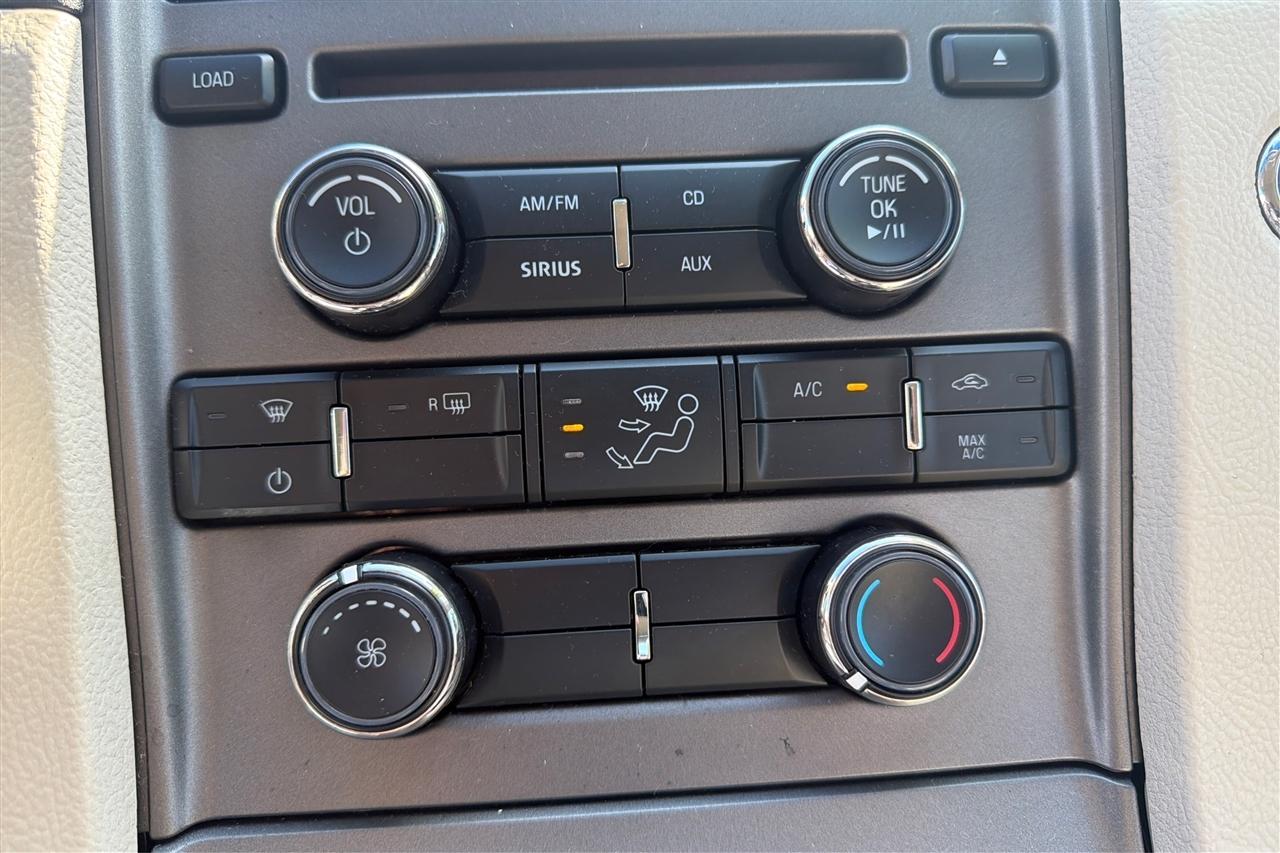 Ford Taurus SE 4D Sedan 2012