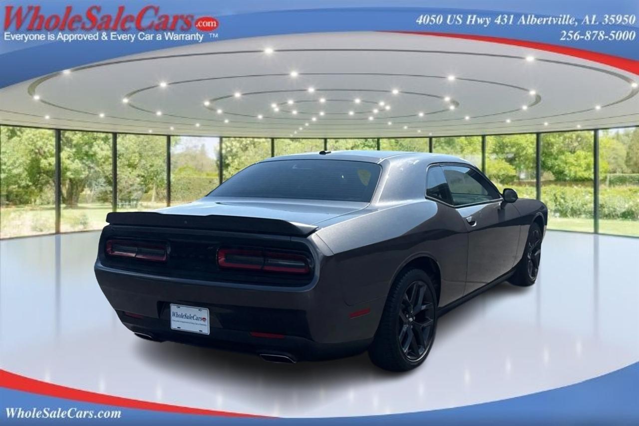 Dodge Challenger SXT 2D Coupe 2020