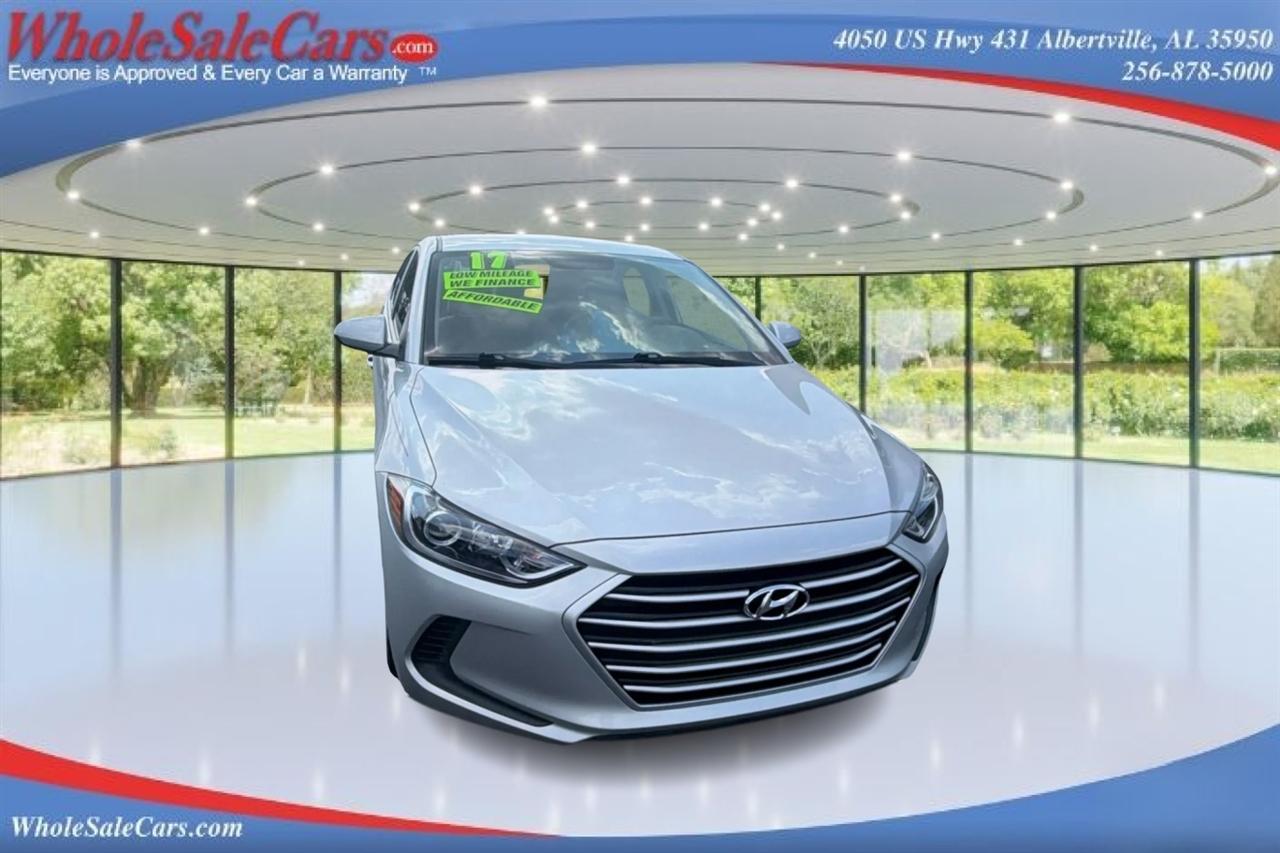 Hyundai Elantra SE 4D Sedan 2017