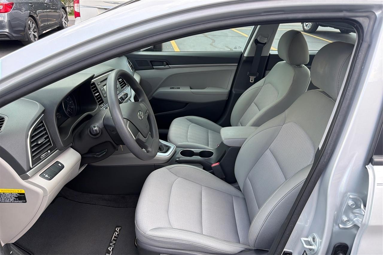Hyundai Elantra SE 4D Sedan 2017