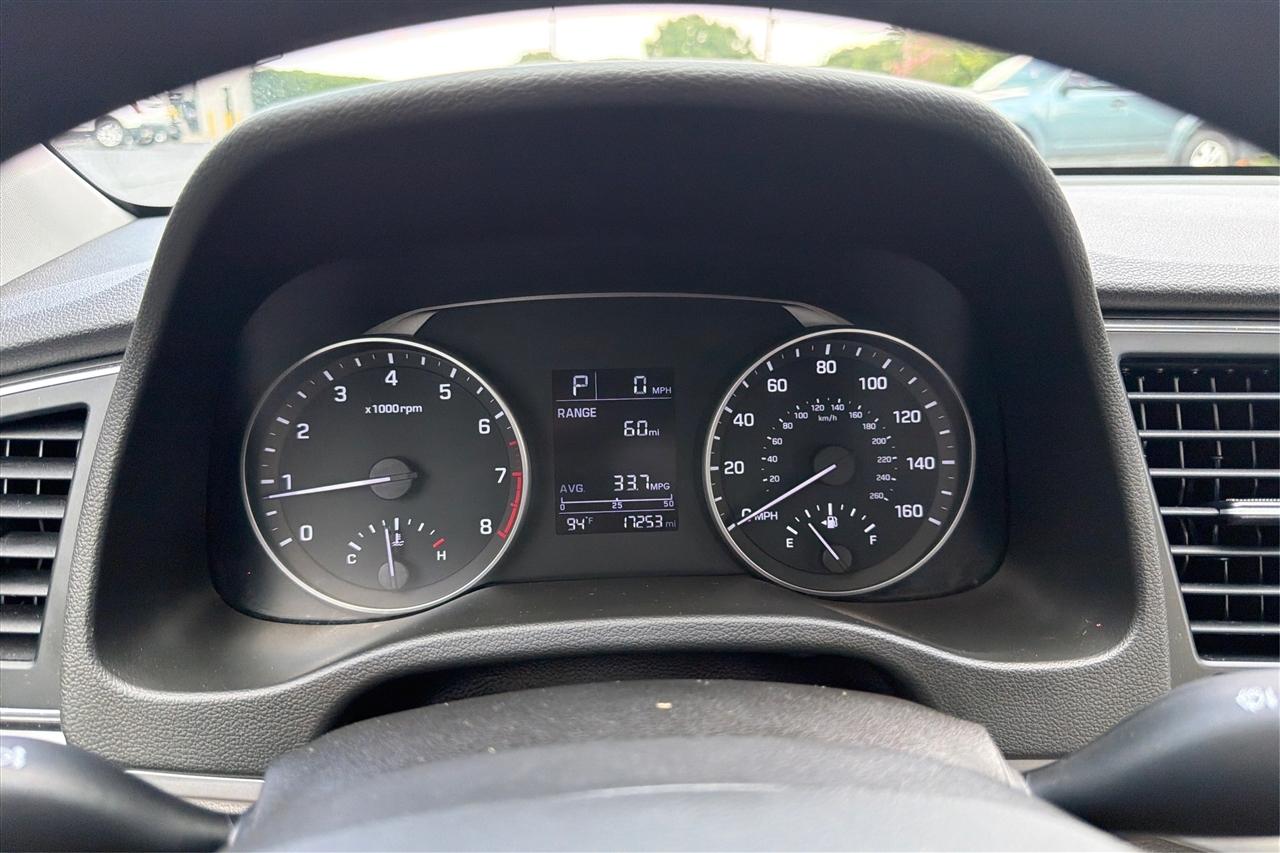 Hyundai Elantra SE 4D Sedan 2017