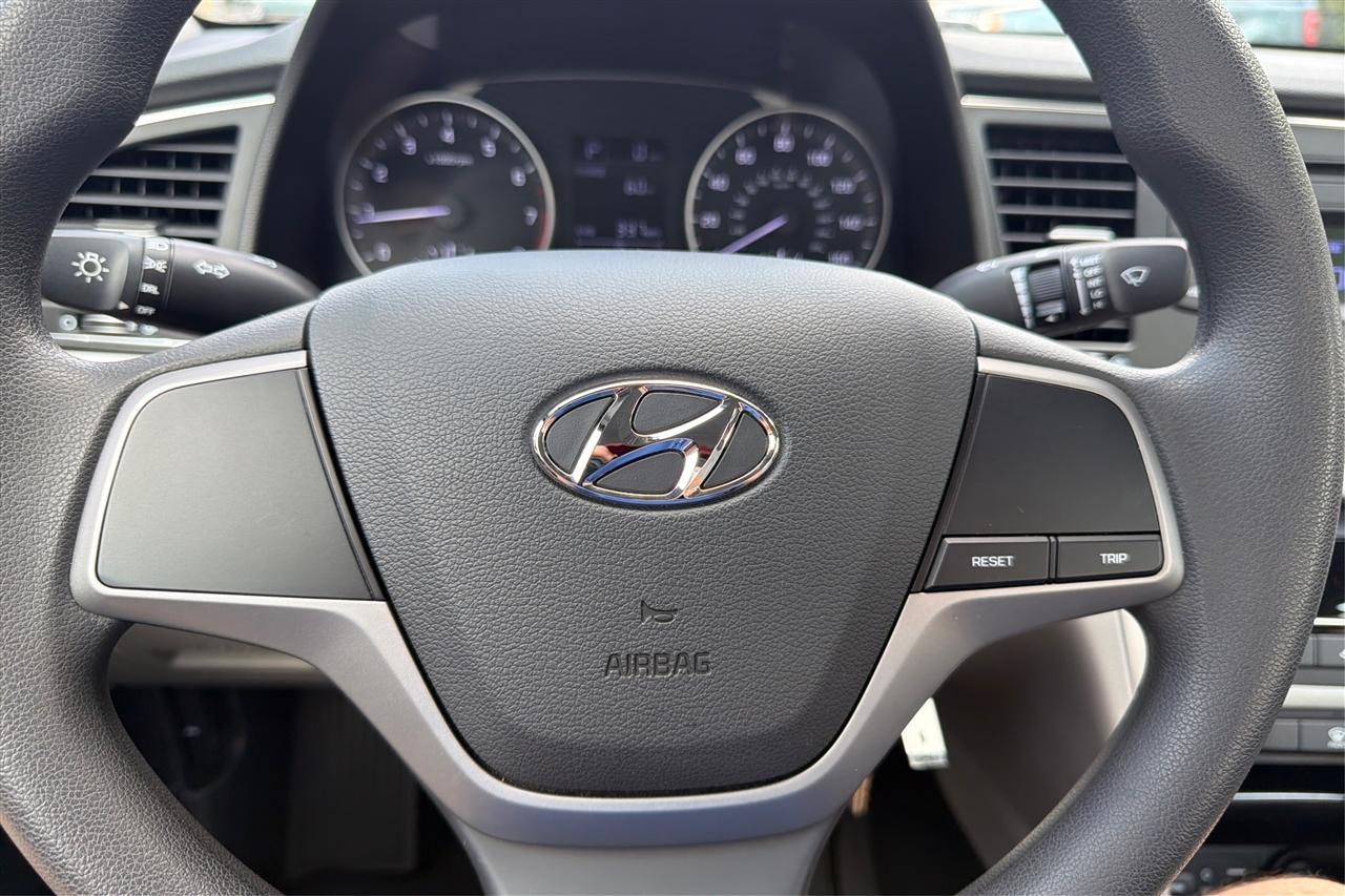Hyundai Elantra SE 4D Sedan 2017