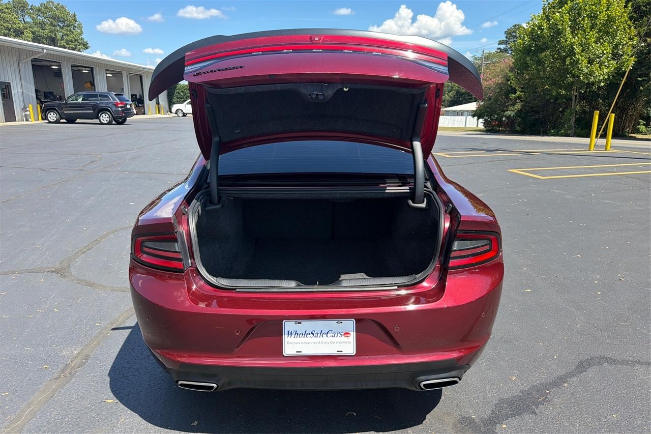 Dodge Charger SXT 4D Sedan 2022