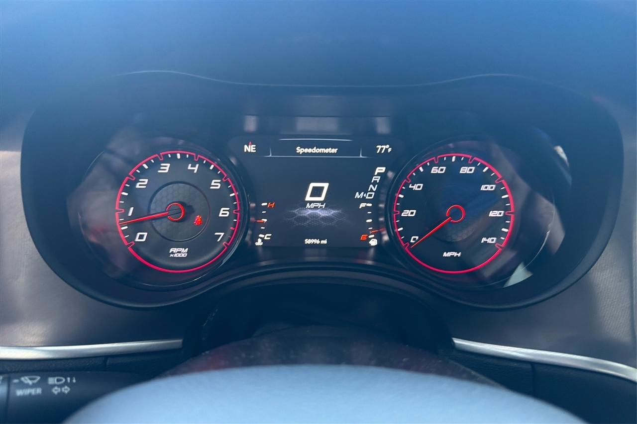 Dodge Charger SXT 4D Sedan 2022