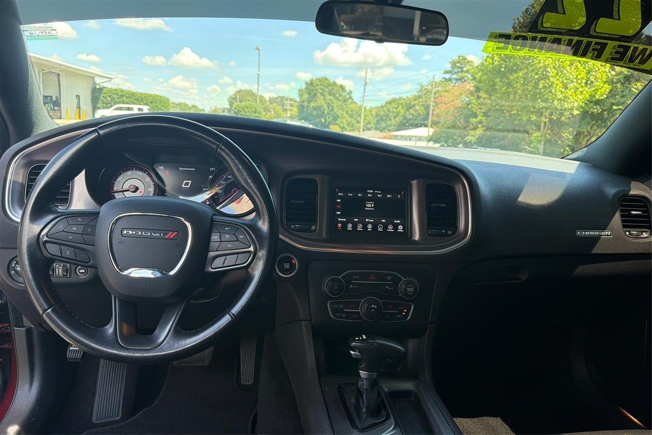 Dodge Charger SXT 4D Sedan 2022