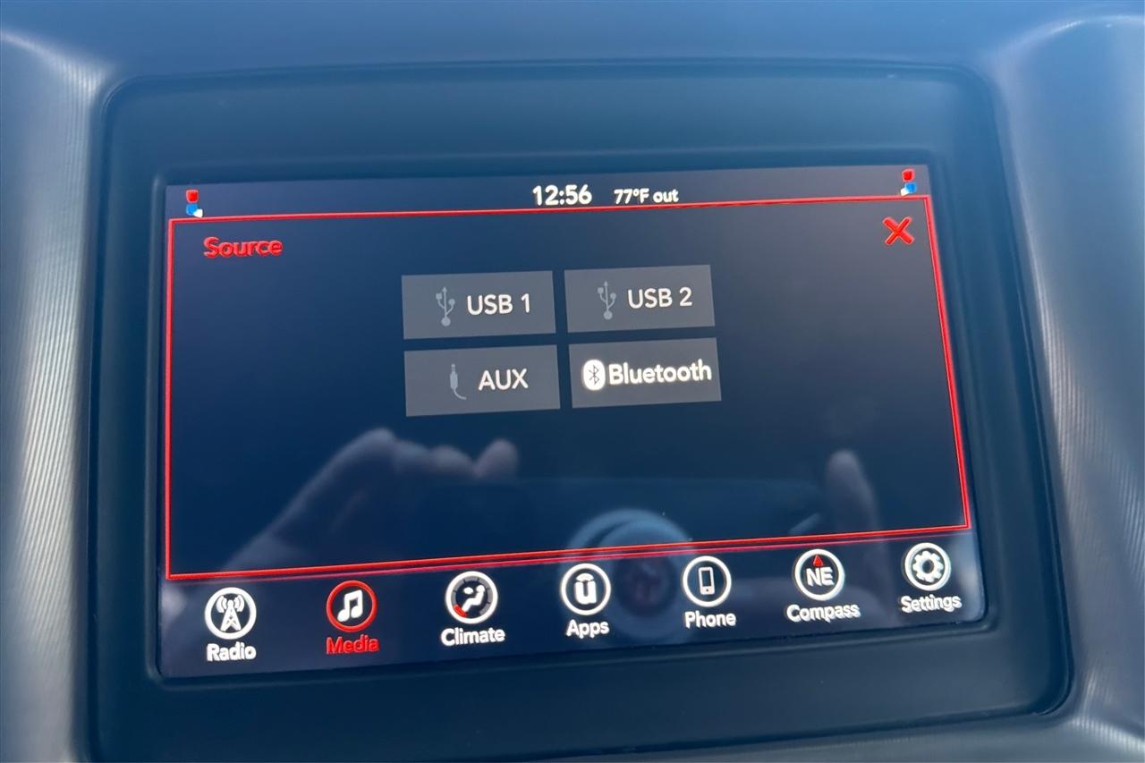 Dodge Charger SXT 4D Sedan 2022