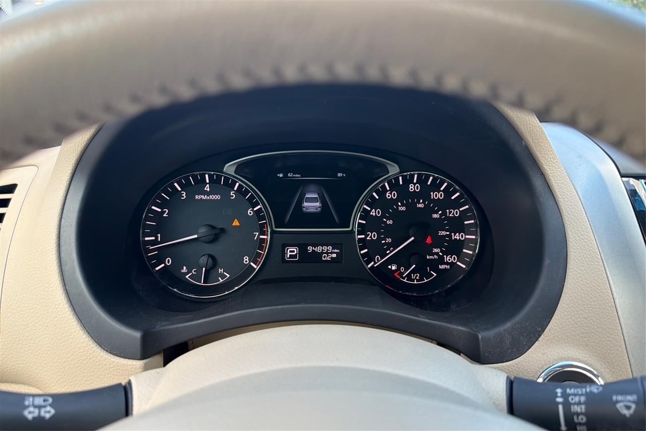 Nissan Altima SV 2013