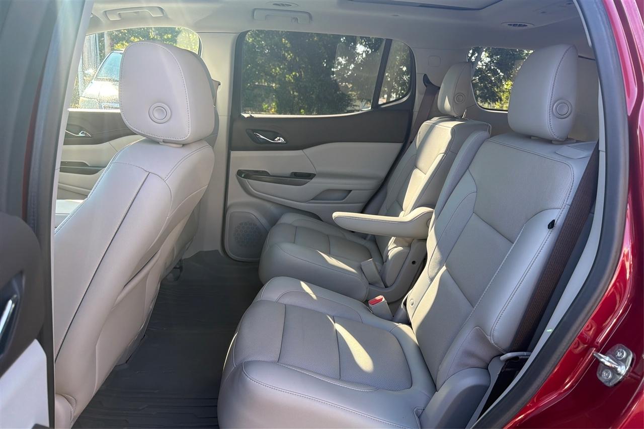 GMC Acadia FWD 4dr SLT w/SLT-2 2019