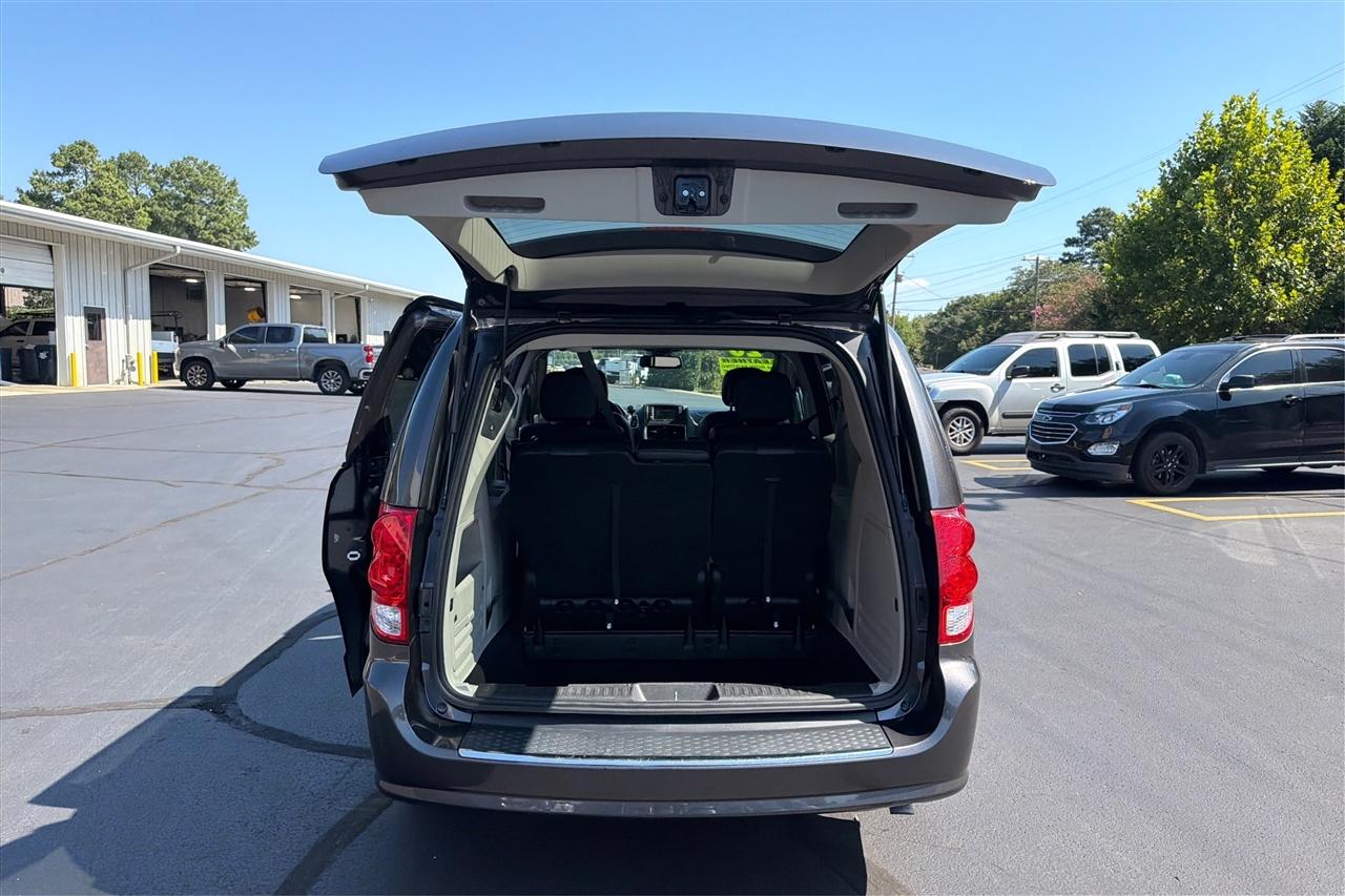 Dodge Grand Caravan 4dr SXT 2020