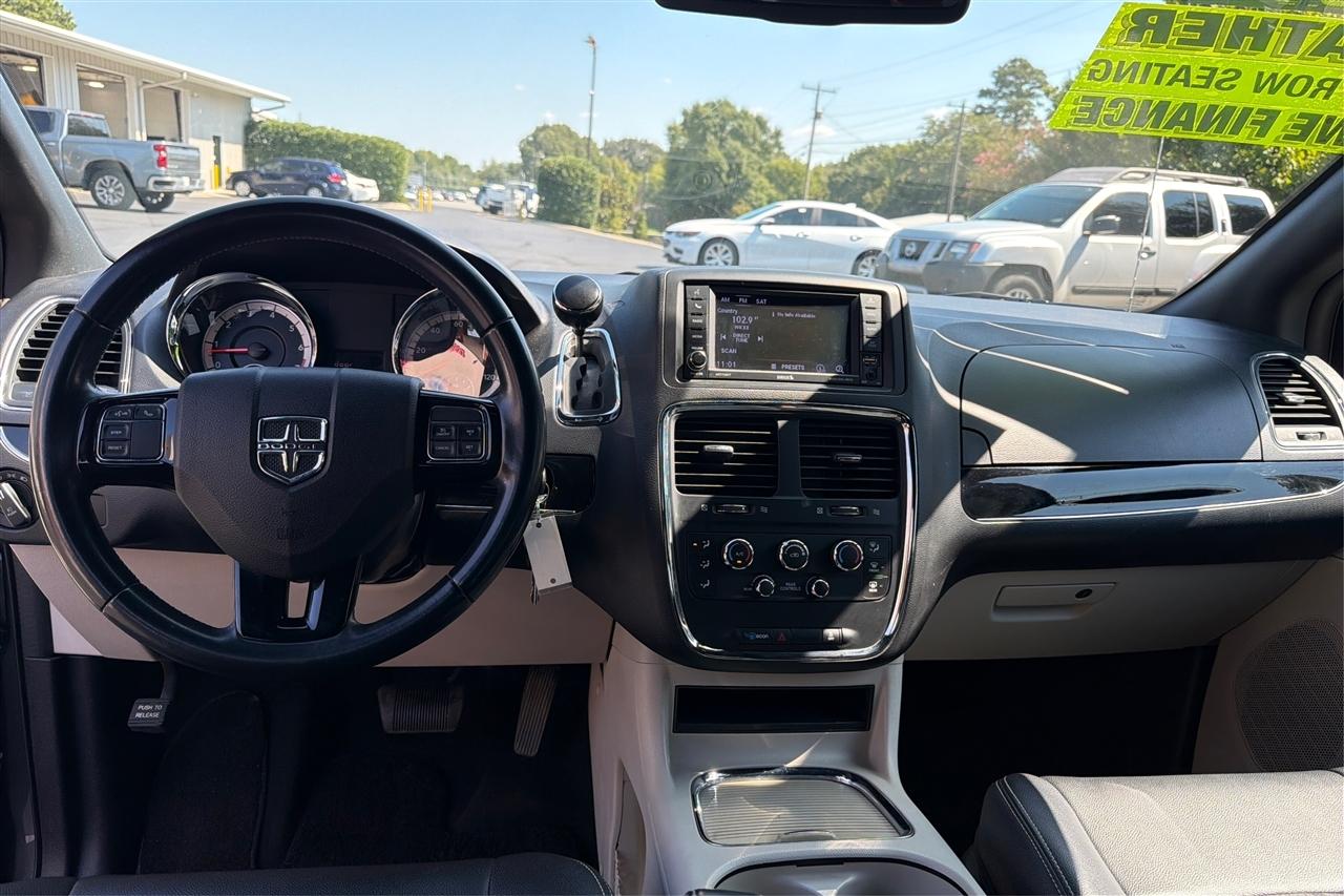 Dodge Grand Caravan 4dr SXT 2020