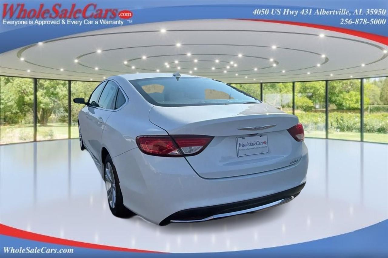 Chrysler 200 Limited 4D Sedan 2017