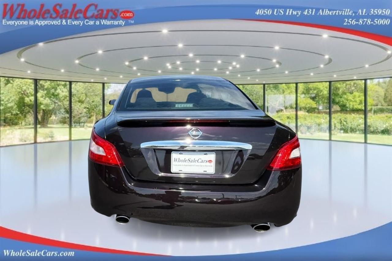 Nissan Maxima S 4D Sedan 2011