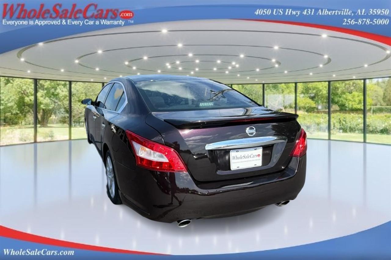 Nissan Maxima S 4D Sedan 2011