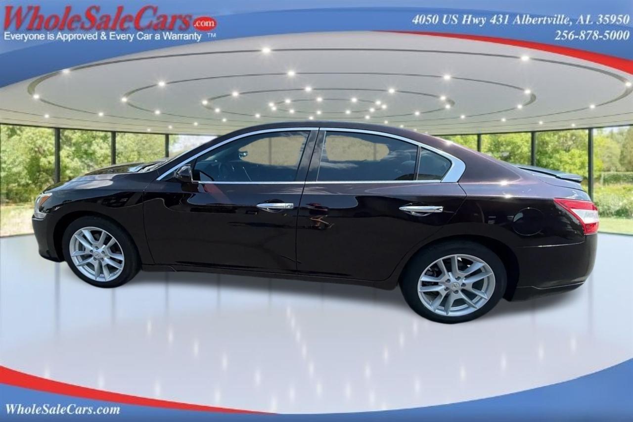 Nissan Maxima S 4D Sedan 2011