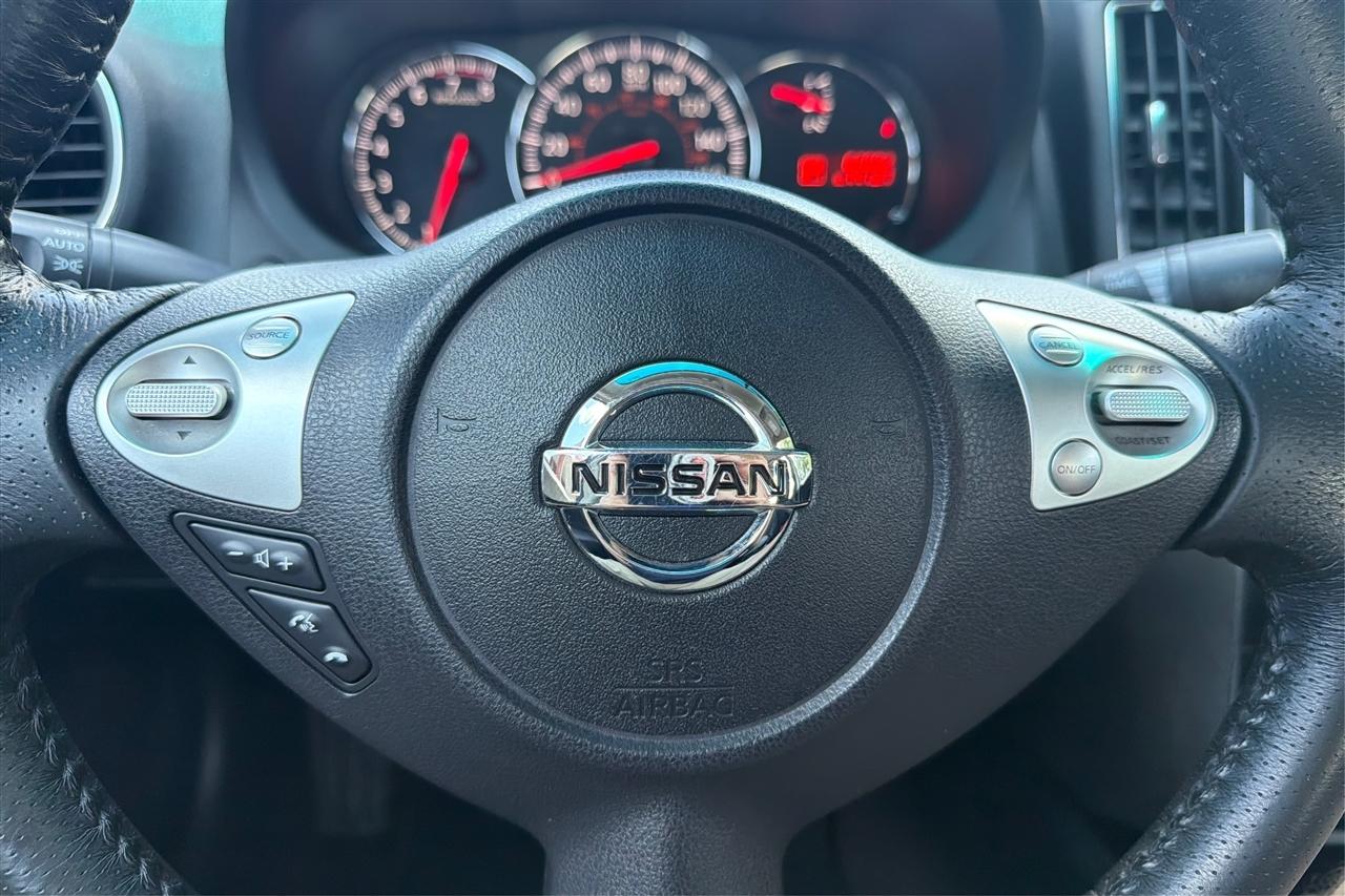 Nissan Maxima S 4D Sedan 2011