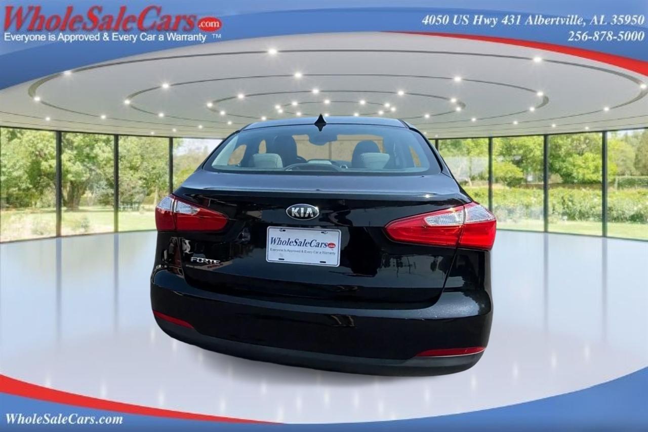 Kia Forte LX 4D Sedan 2016