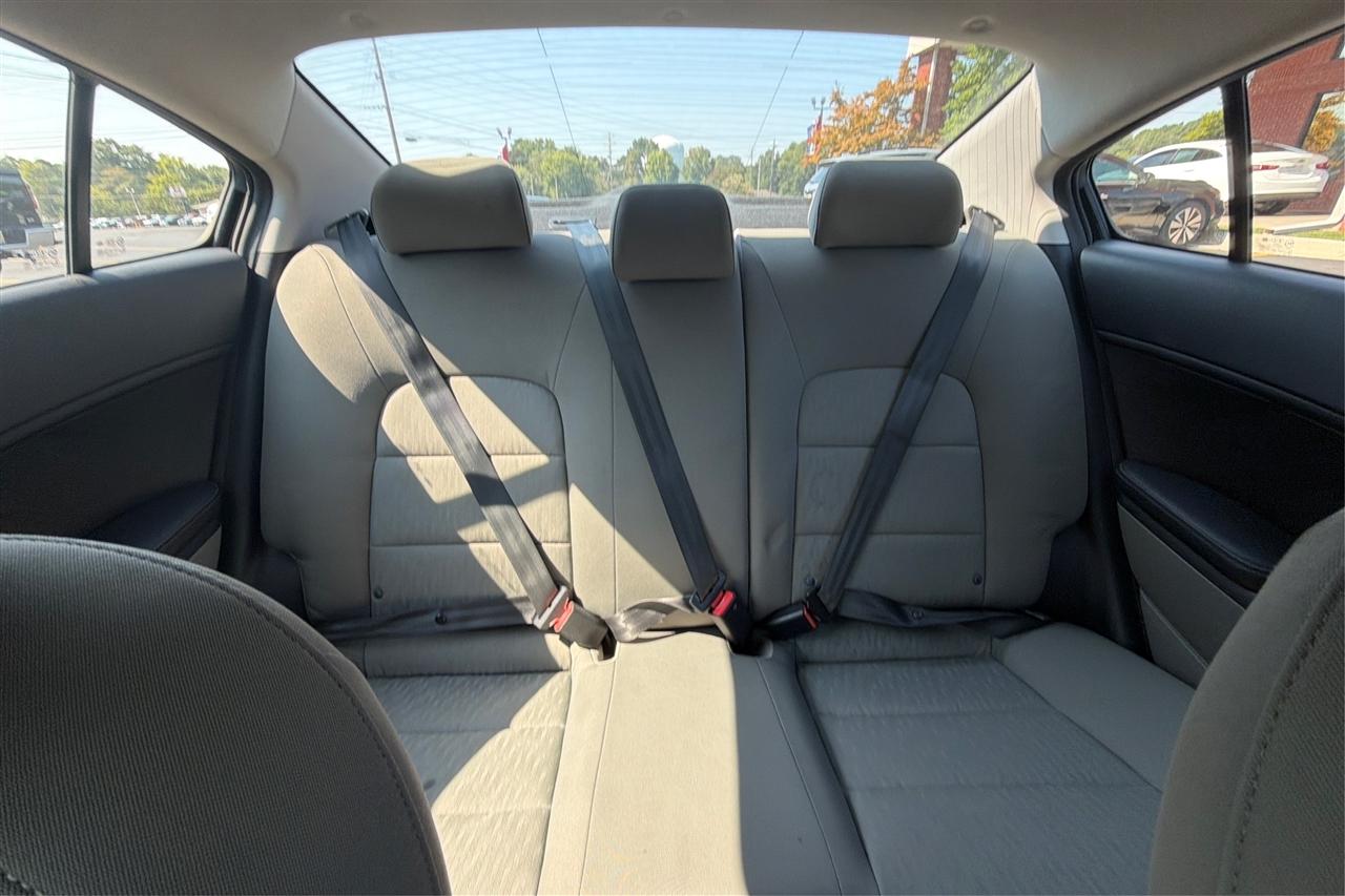 Kia Forte LX 4D Sedan 2016